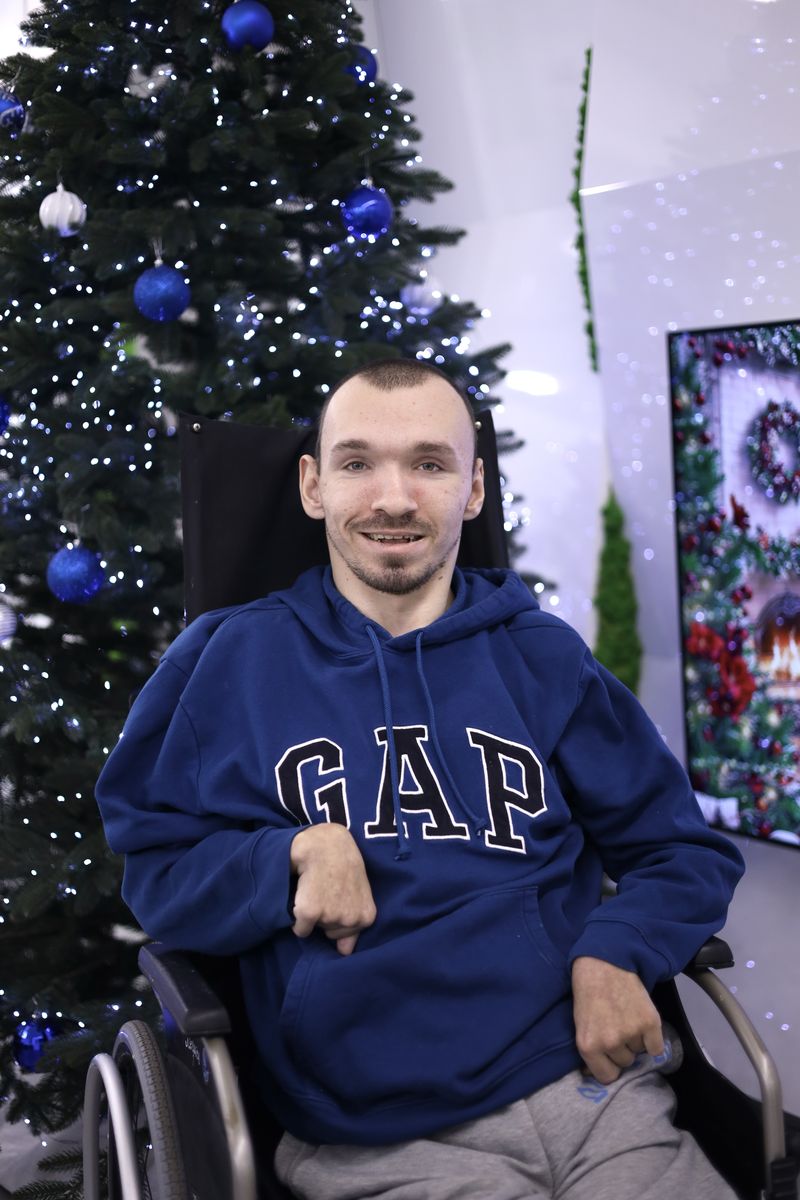 Корнелюк Олександр стоматологічне лікування